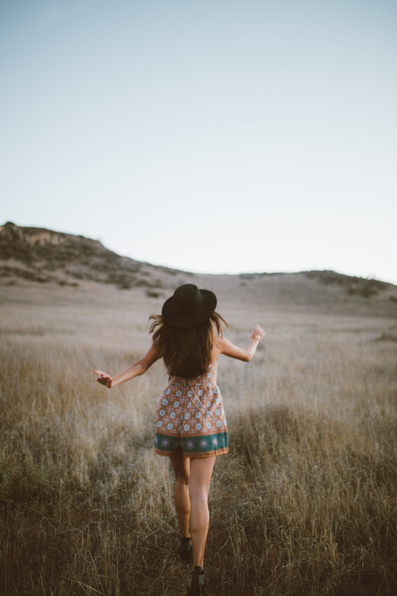 clarisse-meyer-HoYIncR3AQ8-unsplash